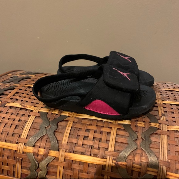 Kids Jordan Hydro 4 GT Sandals - Picture 4 of 7